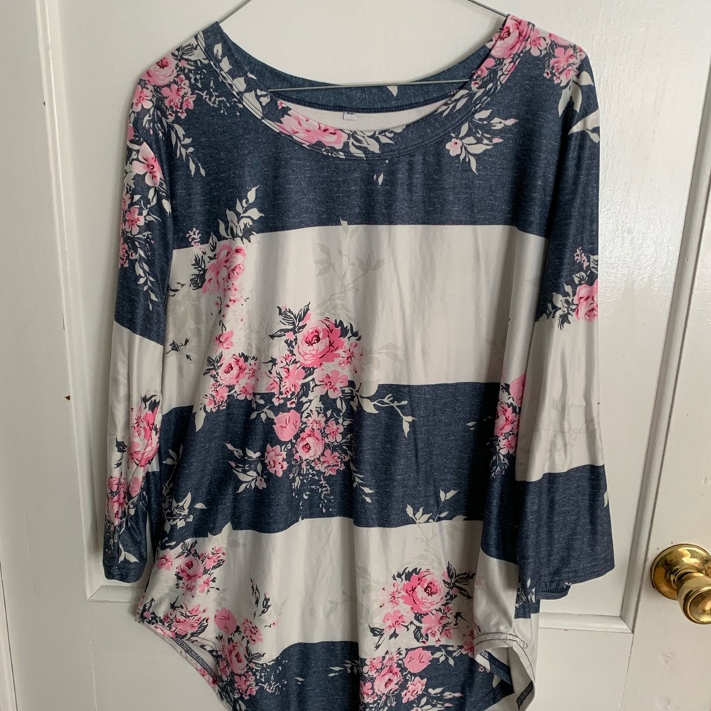 Women’s Floral Colorblock 3/4 sleeve top